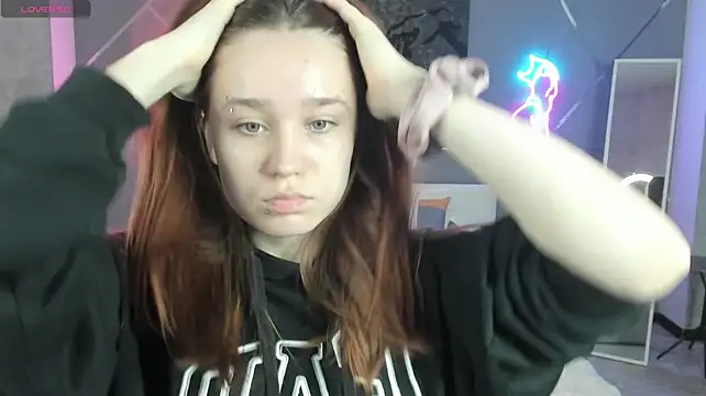 Czat XXX na żywo – foxy__boxy