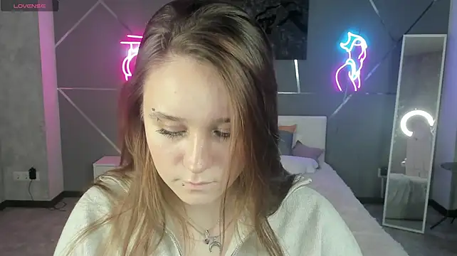 Živý XXX chat foxy__boxy