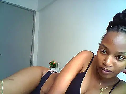 Hott_chicc Adlı Modelin Canlı XXX Sohbeti