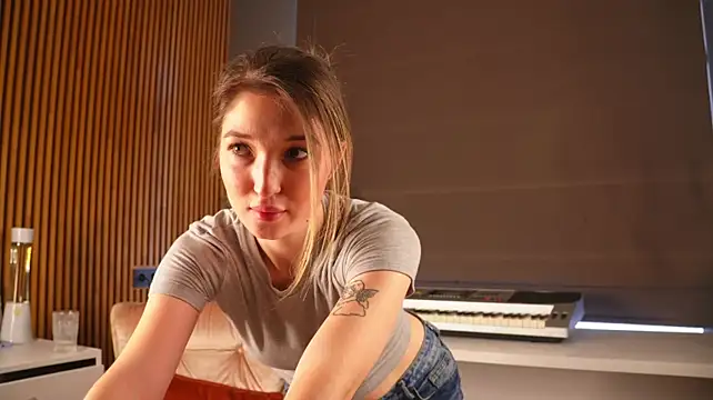 Chat +18 de RuthaGuillot ao vivo