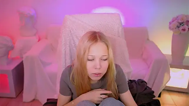 AsyaWalton – Naživo XXX chat