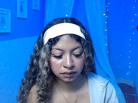 kimmy_333 Webcam-Show