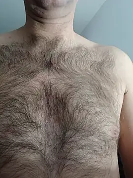 Show modela milutki na web-kameri