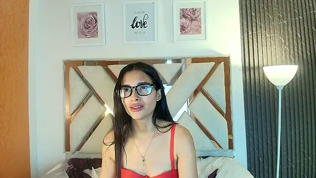 Amyjhonsonn – webcam-show