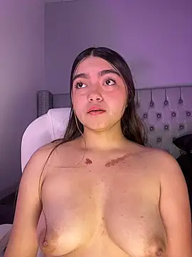 Webkamerová show Juli_saenz_