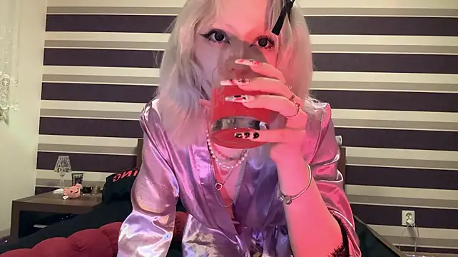 Webkamerová show PaleSuccubus
