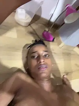 Živý XXX chat miaYnicol12