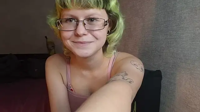 RinaMeoow Webcamshow