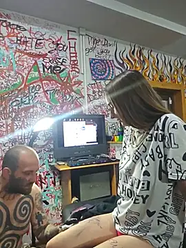 she22he34 Webcam show