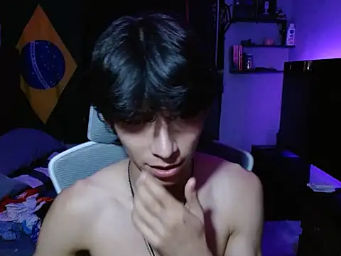 AvenaBoy 网络视讯表演