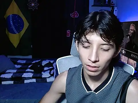 عرض كام AvenaBoy