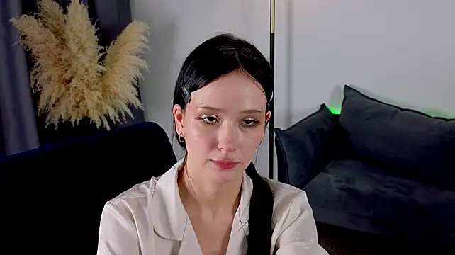عرض كام ivy_west