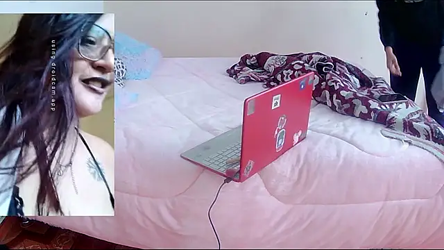 Show de LeTheatreNoir na webcam