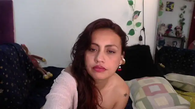 bestialatina Adlı Modelin Web Kamerası Şovu