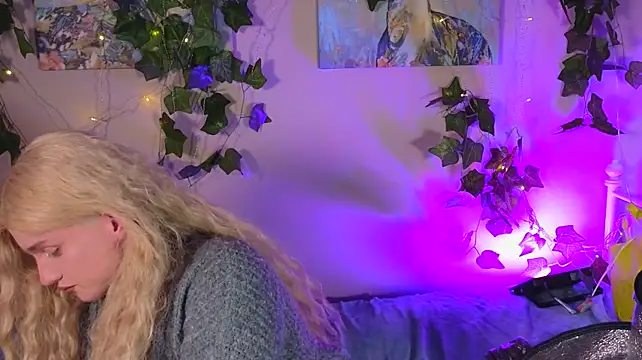 Show de horny__doll na webcam