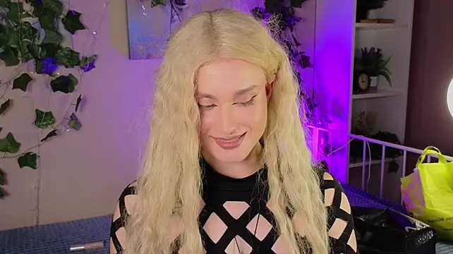 horny__doll – Kamerová šou