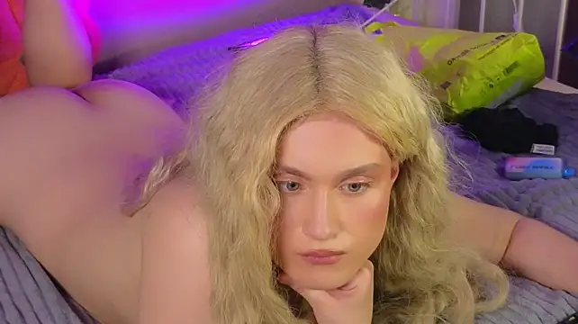 horny__doll Webcam Show