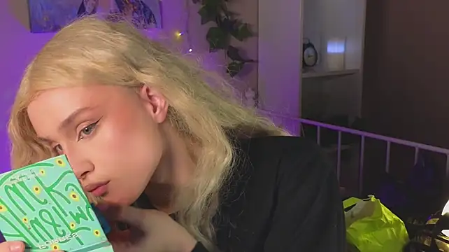 horny__dolln Webbikameraesitys