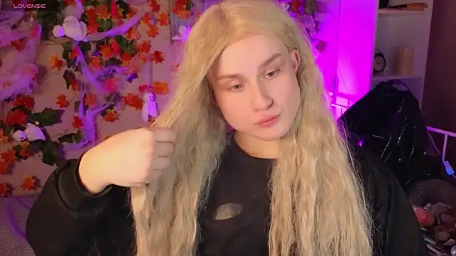 horny__doll webcam show