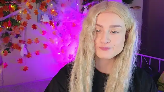 Show modela horny__doll na web-kameri