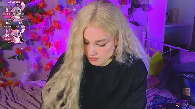 horny__doll webcam show
