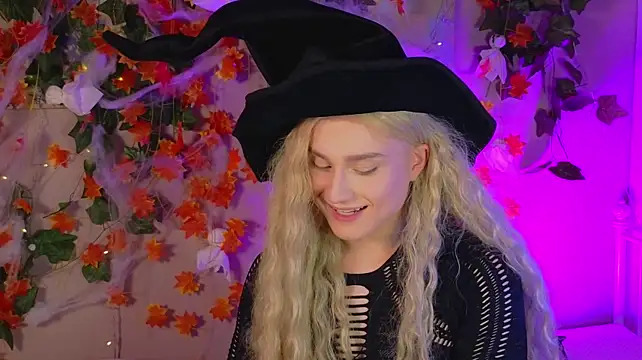 Webkamerová show horny__doll