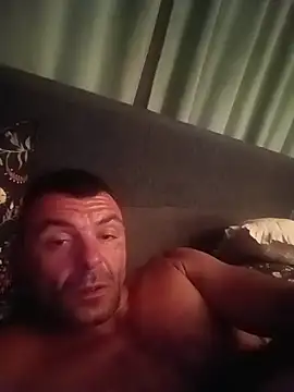 Show modela hott_parka35 na web-kameri