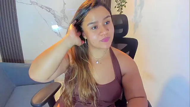 ElaBournn_'s Webcam Show