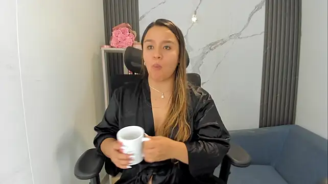 Show de ElaBournn_ na webcam