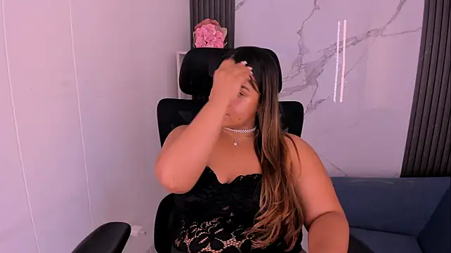 ElaBournn_'s Webcam Show