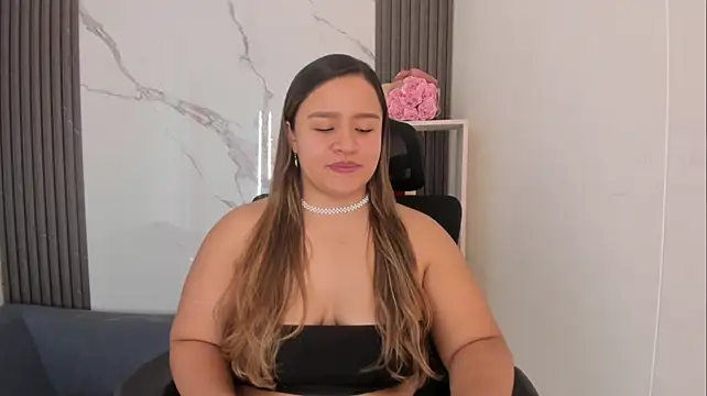 Webkamerová show ElaBournn_