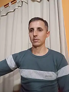 BraianWaith Show in webcam