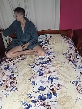Show modela BraianWaith na web-kameri