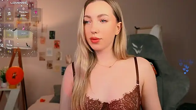 BellaLynny Adlı Modelin Canlı XXX Sohbeti