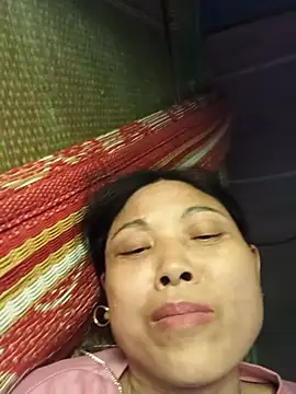 Show de Lalaly_8x na webcam