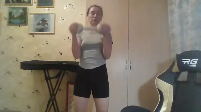ValerieLomack Show in webcam