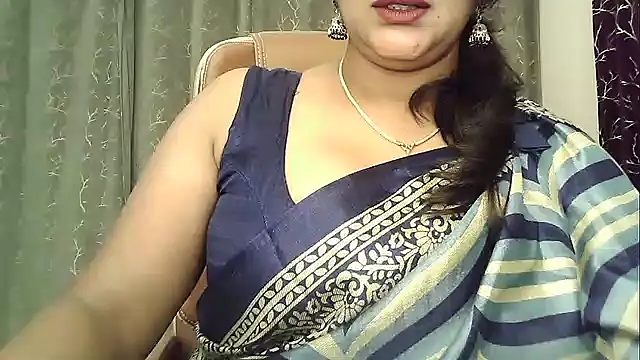 Chat +18 de Spandana_Sweety ao vivo