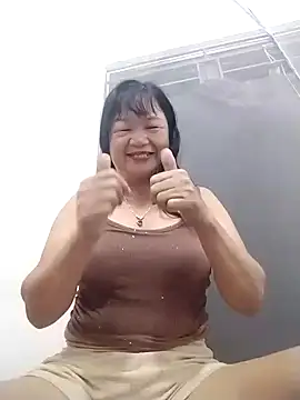Yumi_xix Pertunjukan Webcam