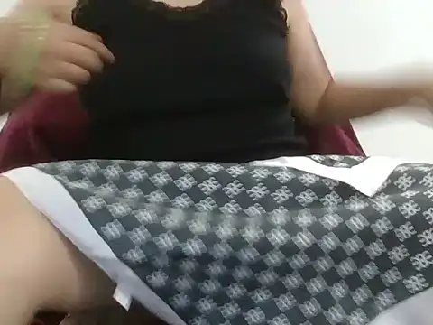 HiddenSecretXO – webcam-show