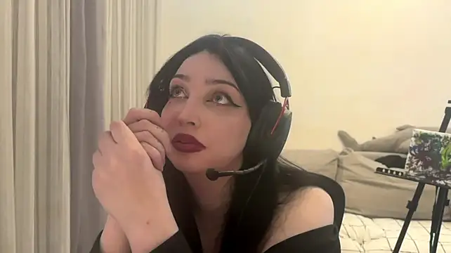 BernieceCristofaron Webbikameraesitys