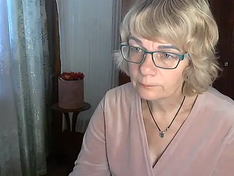 Mia_Olivia25's Webcam Show