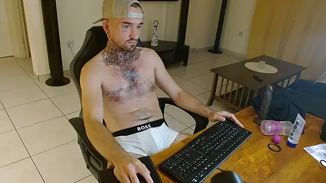 adriano_phoxn Webbikameraesitys
