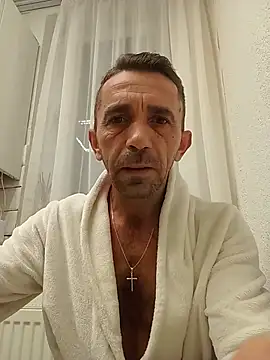 alexxaxxel Show in webcam