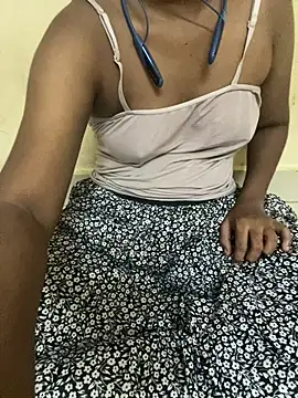 Tamil_Nandy Webcam-Show