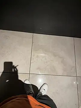 EXHIBITIONI5M Pertunjukan Webcam