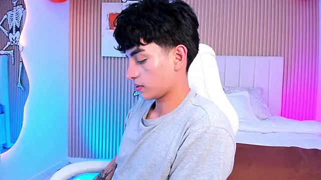 Filiph_Sterliing webcam show