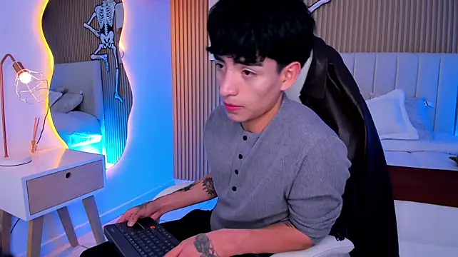 Filiph_Sterliing Adlı Modelin Web Kamerası Şovu