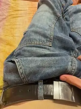 Show modela Benny__05 na web-kameri