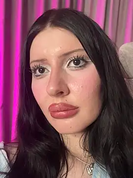 RogersLina's Live XXX Chat