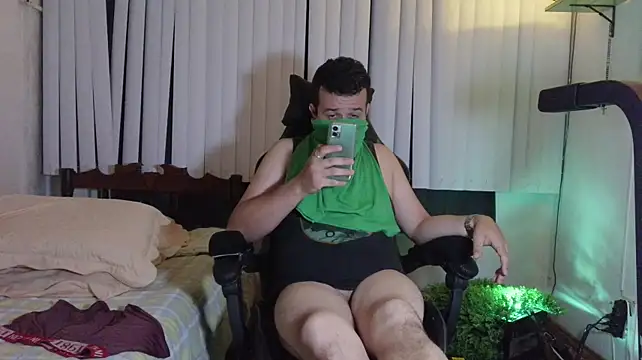 Вебкам-шоу OliveGreenSecret